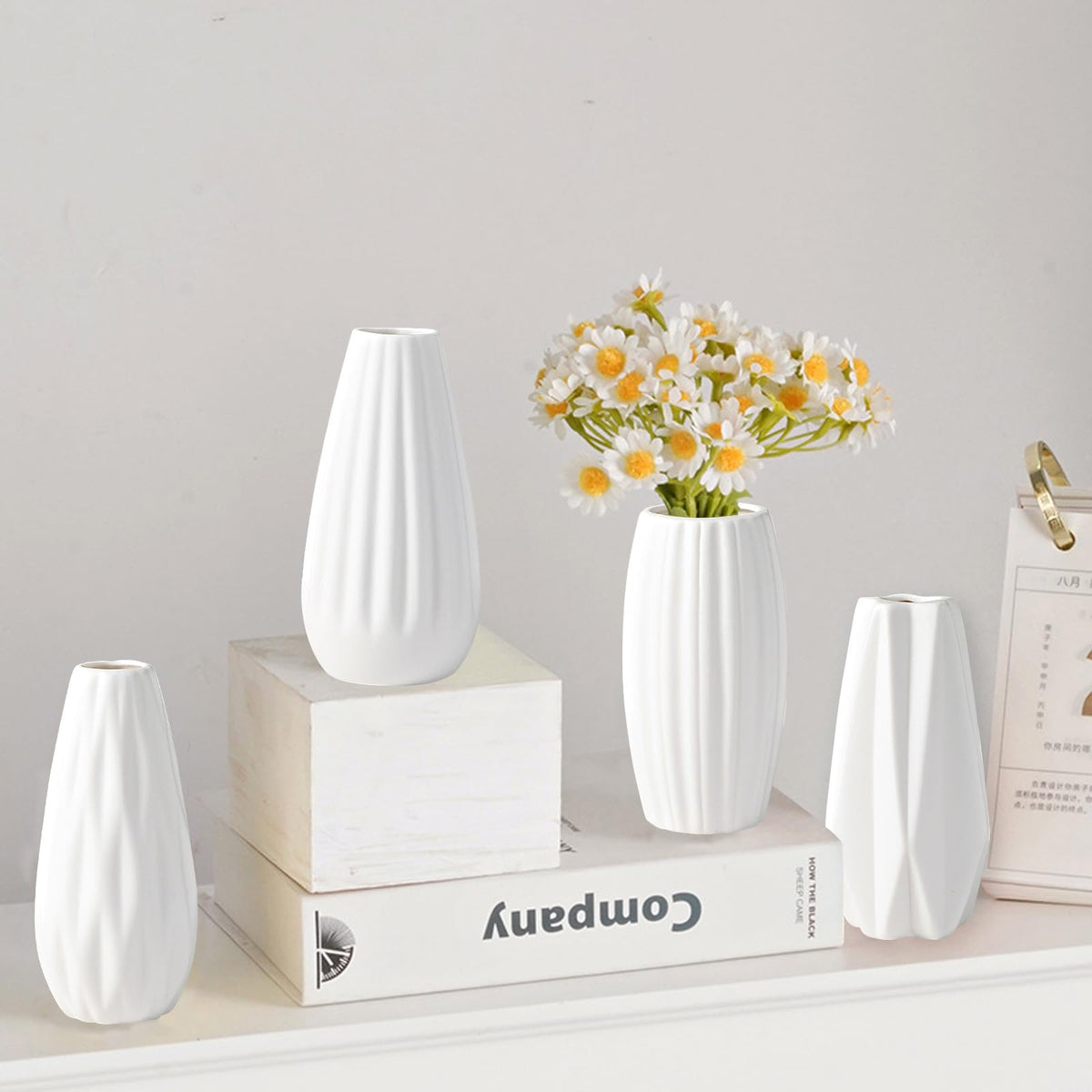 Meadow White Ceramic Bud Vase Collection