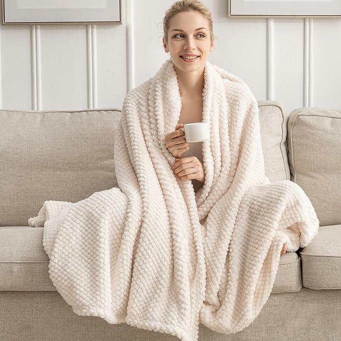 Meadow Wave Fleece Throw