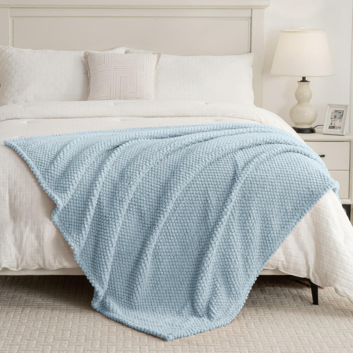 Meadow Wave Fleece Throw